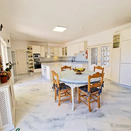 Praia Grande Villa Colares